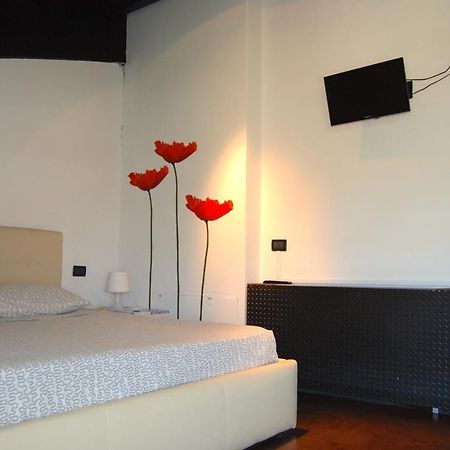 Le Vele Affittacamere Desenzano del Garda Exterior photo